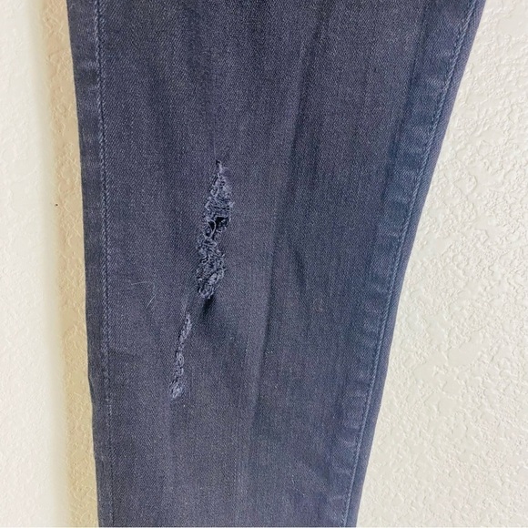 Adriano Goldschmied Women's Maternity Ankle Skinny Jean in Black Size:27R - Picture 4 of 8